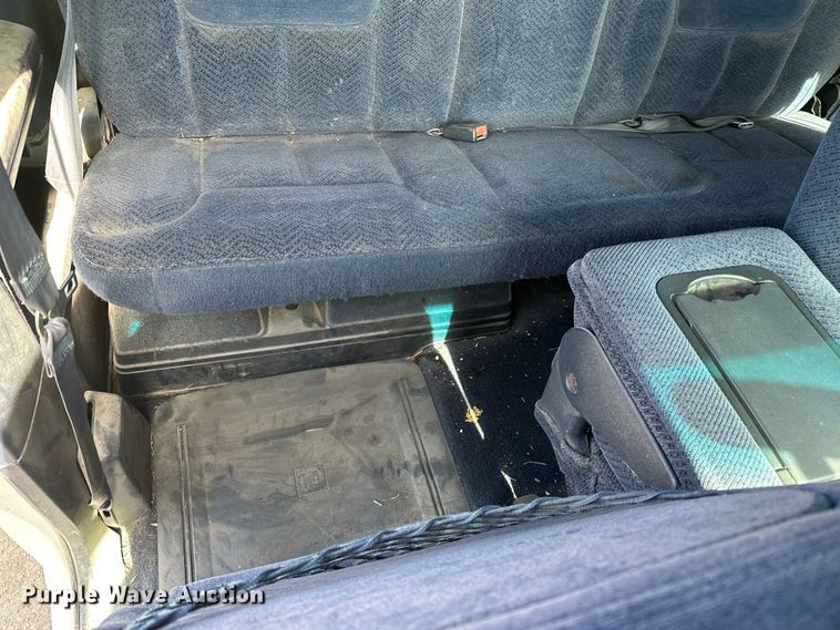 image for item DV0855 1997 Chevrolet K1500 Ext. Cab pickup truck