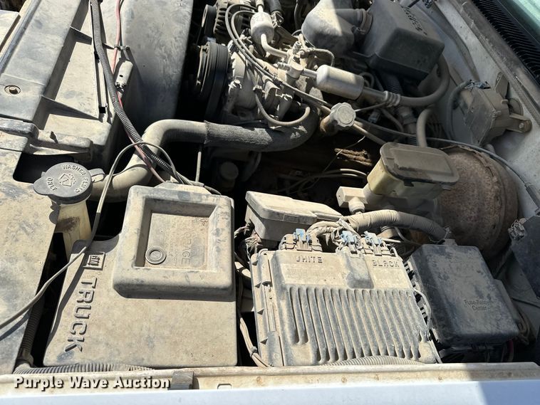 image for item DV0855 1997 Chevrolet K1500 Ext. Cab pickup truck