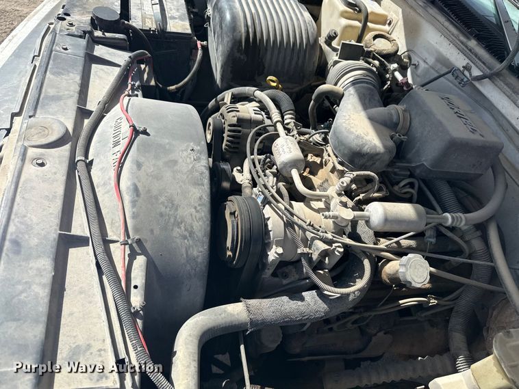 image for item DV0855 1997 Chevrolet K1500 Ext. Cab pickup truck