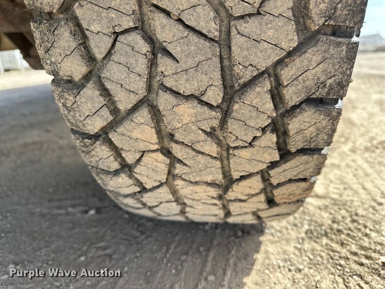 image for item DV0855 1997 Chevrolet K1500 Ext. Cab pickup truck