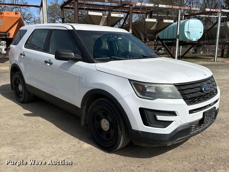 image for item DV0857 2016 Ford Explorer Police Interceptor SUV