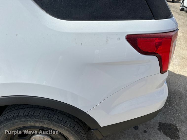 image for item DV0857 2016 Ford Explorer Police Interceptor SUV