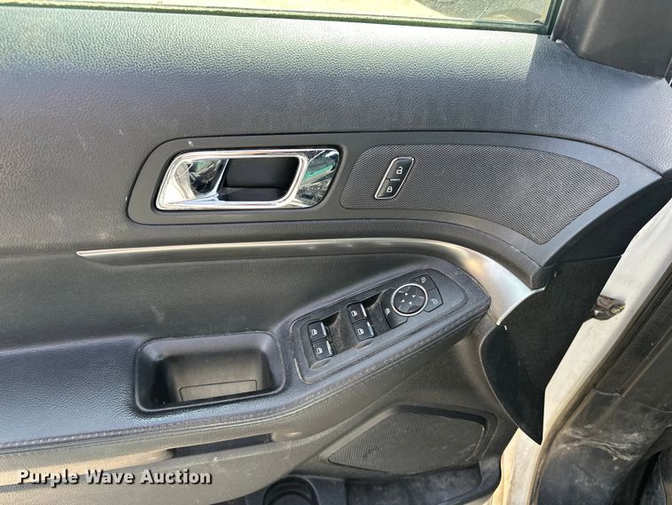 image for item DV0857 2016 Ford Explorer Police Interceptor SUV