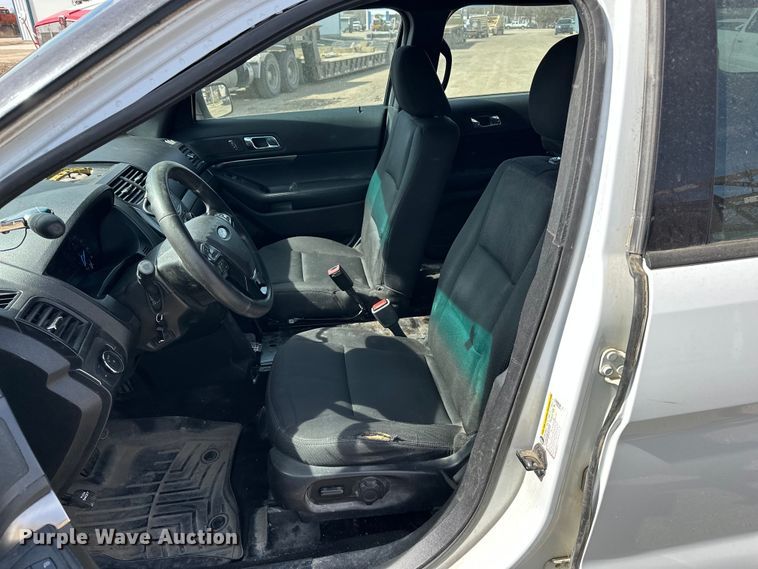 image for item DV0857 2016 Ford Explorer Police Interceptor SUV