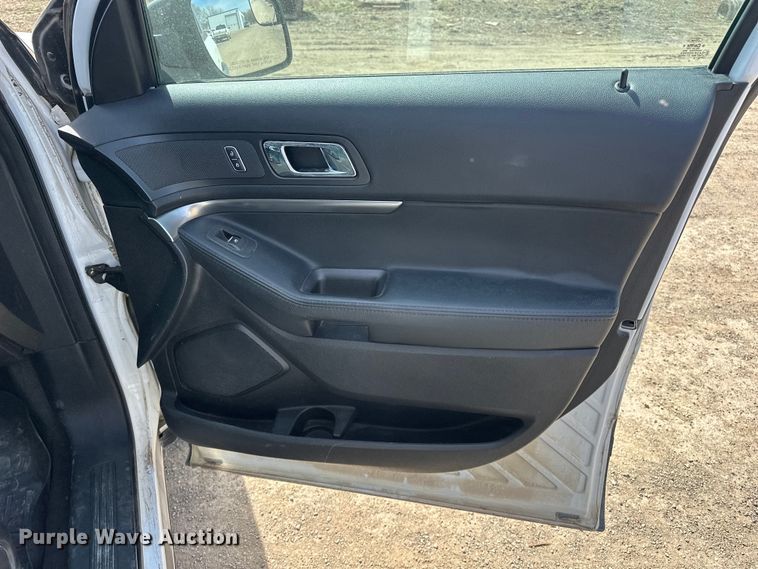 image for item DV0857 2016 Ford Explorer Police Interceptor SUV