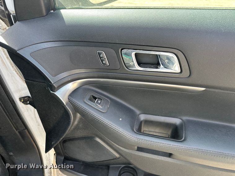 image for item DV0857 2016 Ford Explorer Police Interceptor SUV