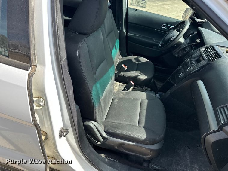 image for item DV0857 2016 Ford Explorer Police Interceptor SUV