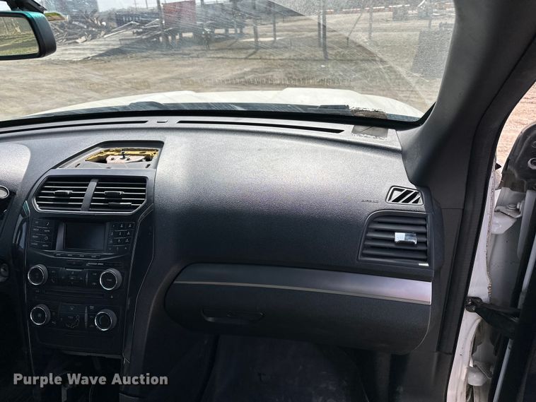 image for item DV0857 2016 Ford Explorer Police Interceptor SUV