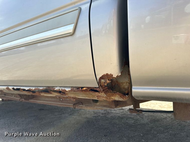 image for item DV0858 2006 Chevrolet Silverado Crew Cab pickup truck