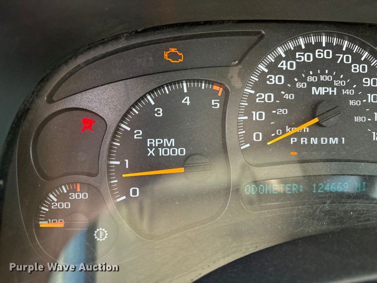 image for item DV0858 2006 Chevrolet Silverado Crew Cab pickup truck