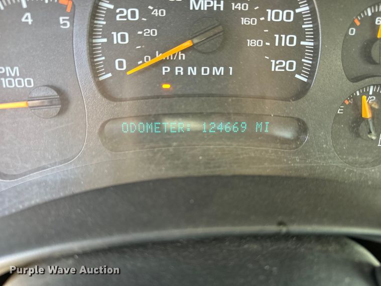 image for item DV0858 2006 Chevrolet Silverado Crew Cab pickup truck