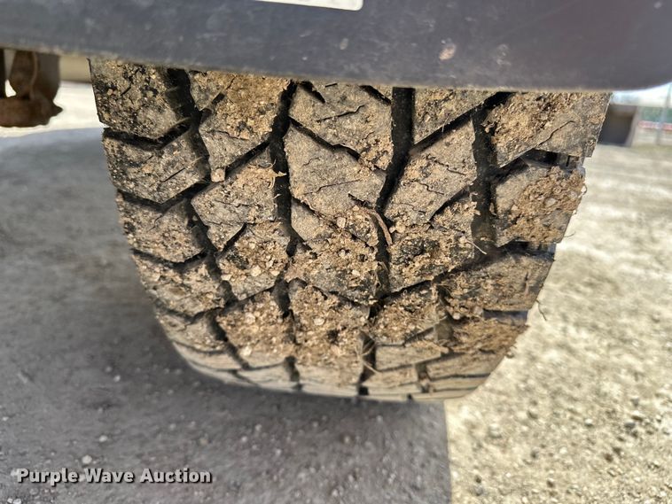 image for item DV0858 2006 Chevrolet Silverado Crew Cab pickup truck