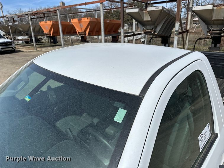 image for item DV0860 2018 Chevrolet Silverado 1500 pickup truck