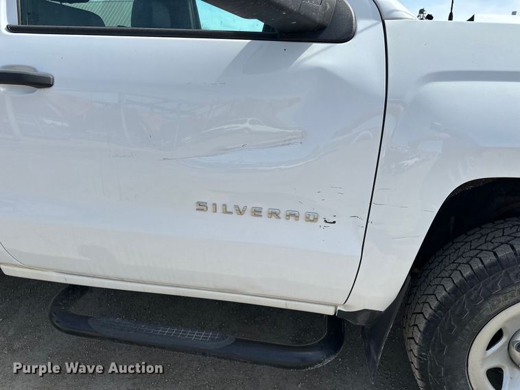 image for item DV0860 2018 Chevrolet Silverado 1500 pickup truck