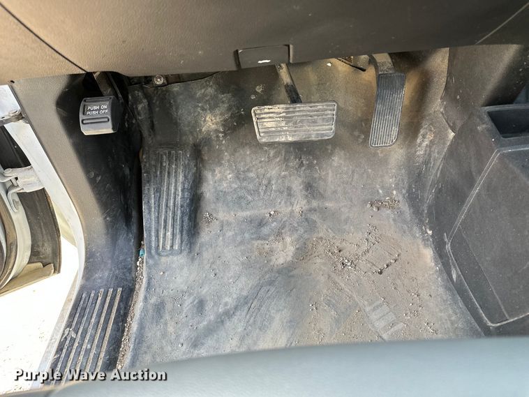 image for item DV0860 2018 Chevrolet Silverado 1500 pickup truck