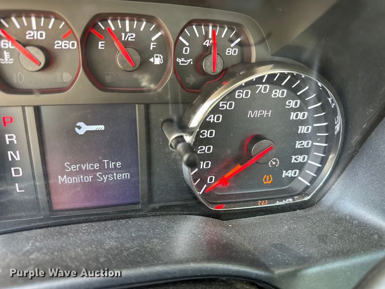 image for item DV0860 2018 Chevrolet Silverado 1500 pickup truck