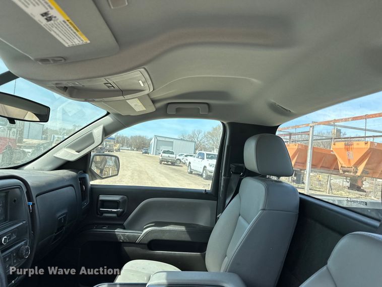 image for item DV0860 2018 Chevrolet Silverado 1500 pickup truck