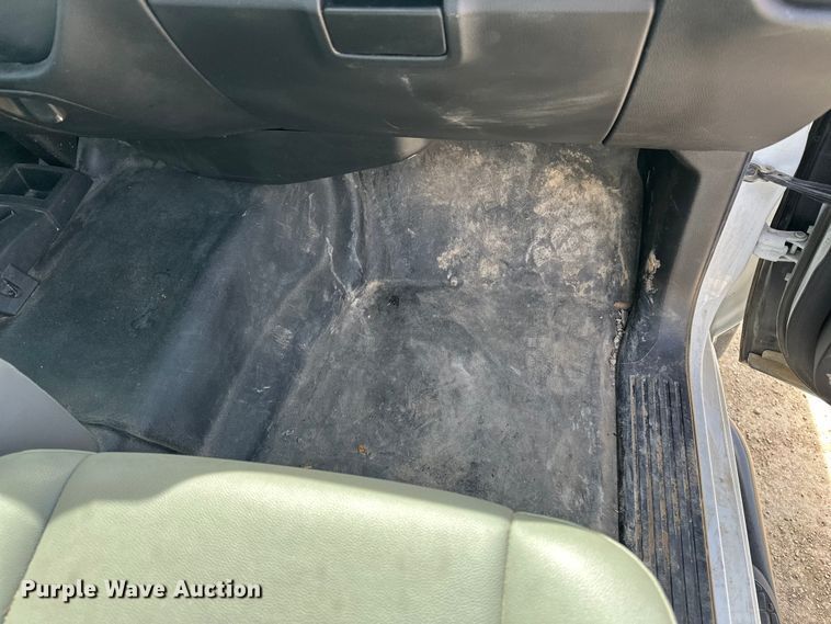 image for item DV0860 2018 Chevrolet Silverado 1500 pickup truck