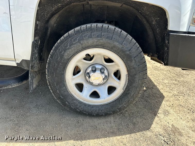 image for item DV0860 2018 Chevrolet Silverado 1500 pickup truck