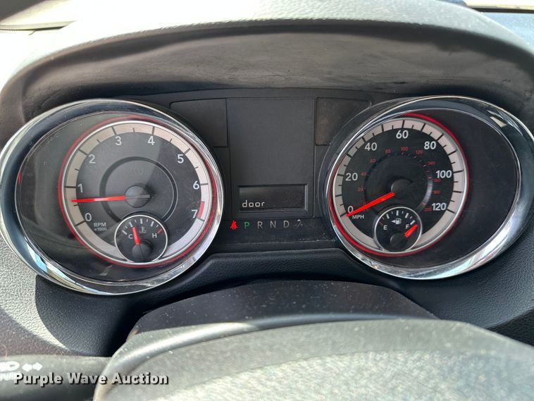 image for item DV0863 2016 Dodge Grand Caravan van