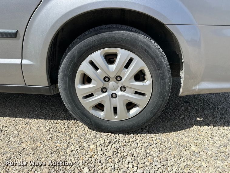 image for item DV0863 2016 Dodge Grand Caravan van