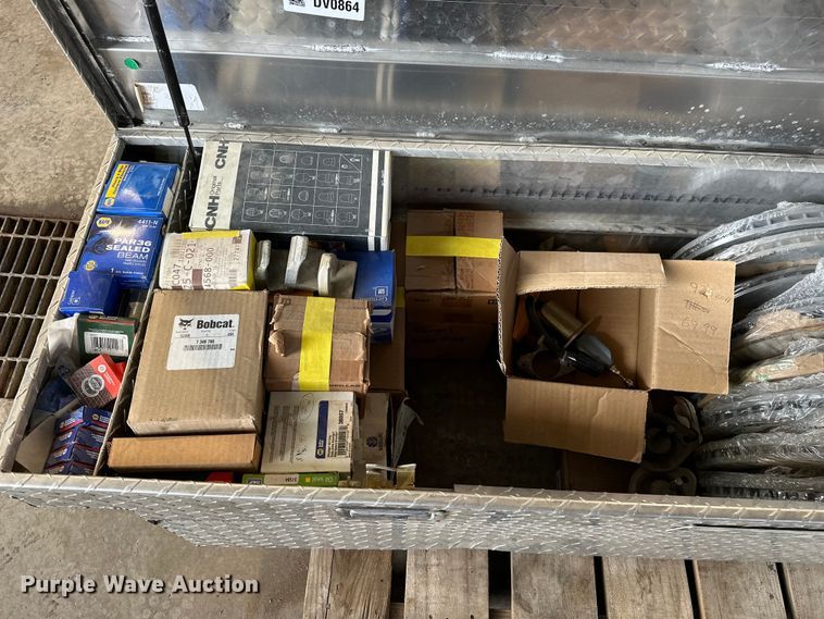 image for item DV0864 Automotive parts