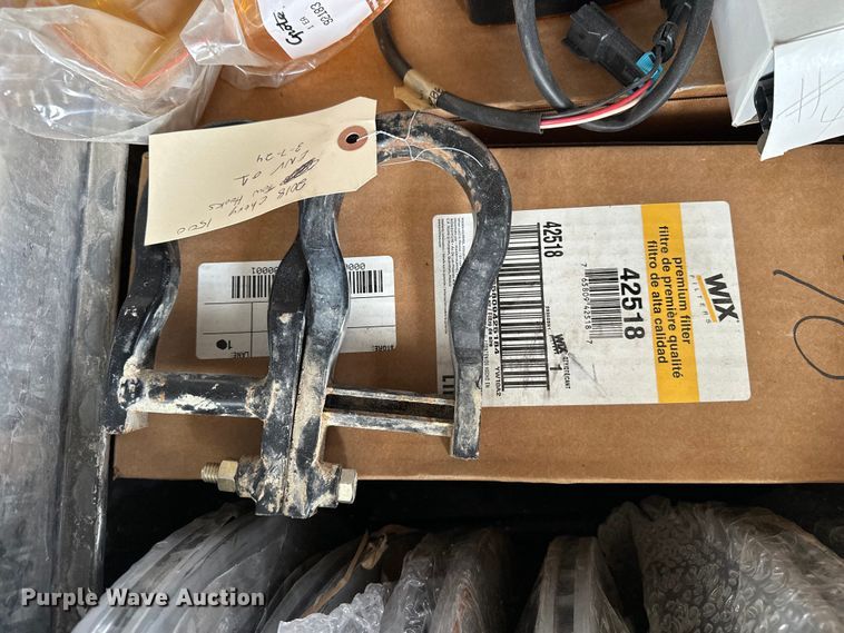 image for item DV0864 Automotive parts