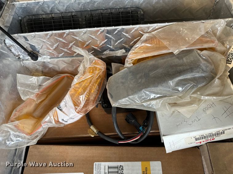image for item DV0864 Automotive parts