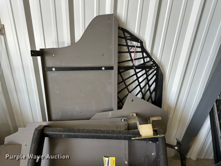 image for item DV0865 Police equipment