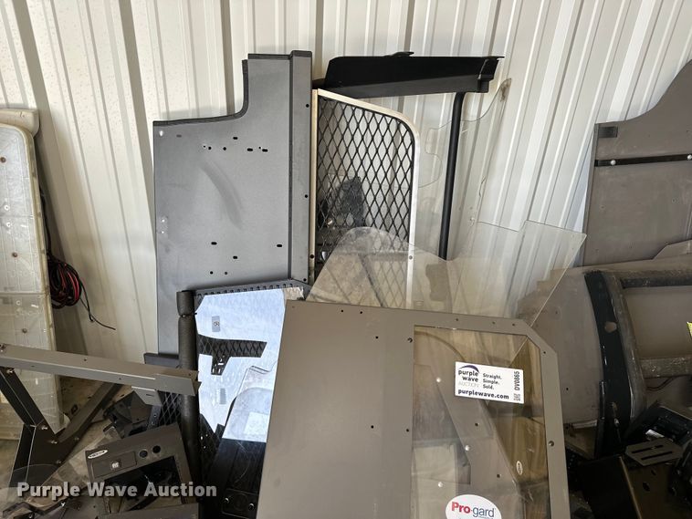 image for item DV0865 Police equipment