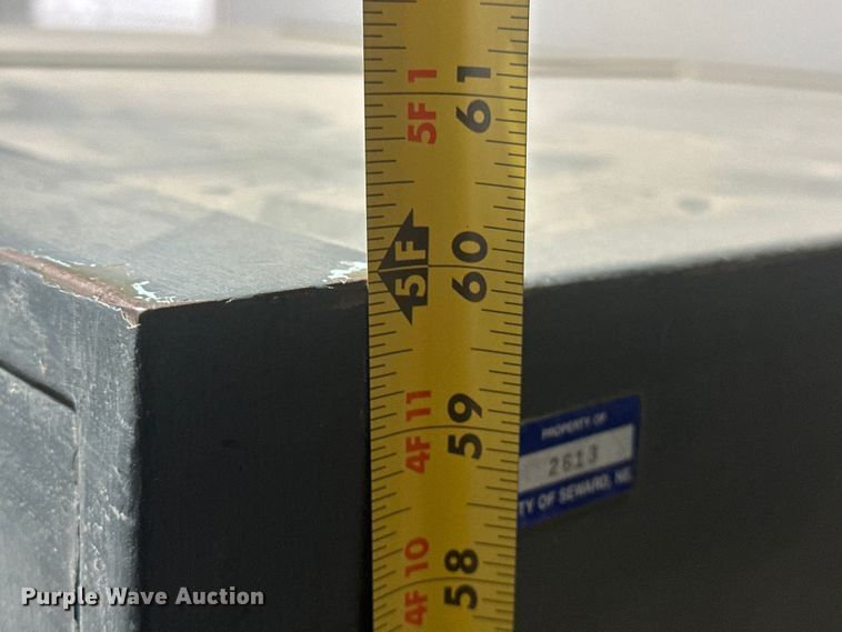 image for item DV0869 Mosler  safe