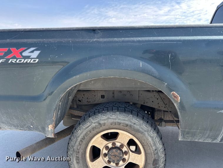 image for item DV0870 2007 Ford F250 Super Duty Ext. Cab pickup truck