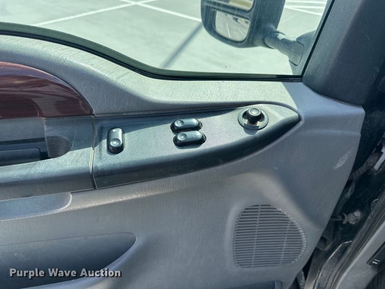 image for item DV0870 2007 Ford F250 Super Duty Ext. Cab pickup truck