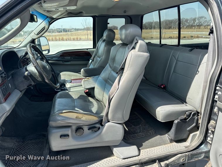 image for item DV0870 2007 Ford F250 Super Duty Ext. Cab pickup truck