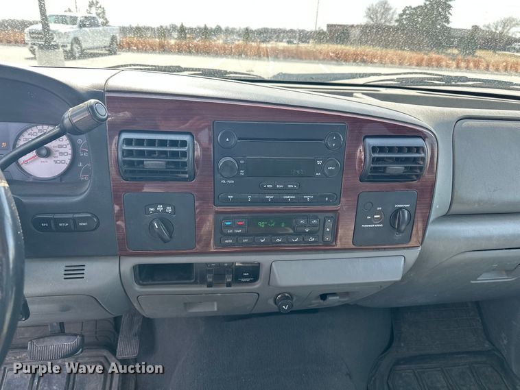 image for item DV0870 2007 Ford F250 Super Duty Ext. Cab pickup truck