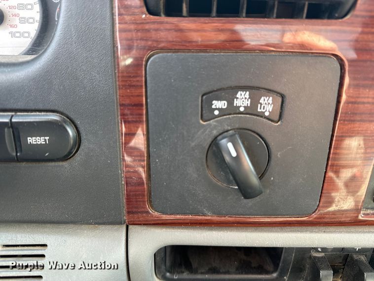 image for item DV0870 2007 Ford F250 Super Duty Ext. Cab pickup truck