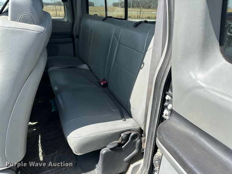 image for item DV0870 2007 Ford F250 Super Duty Ext. Cab pickup truck