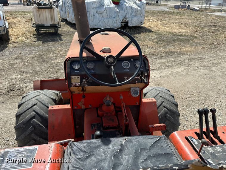 image for item DV0871 1978 Ditch Witch R40 trencher