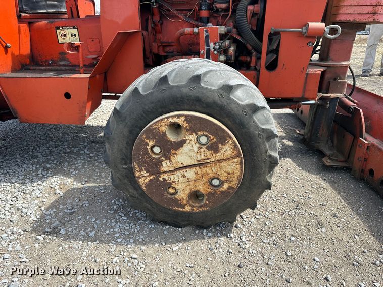 image for item DV0871 1978 Ditch Witch R40 trencher