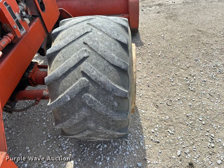 image for item DV0871 1978 Ditch Witch R40 trencher