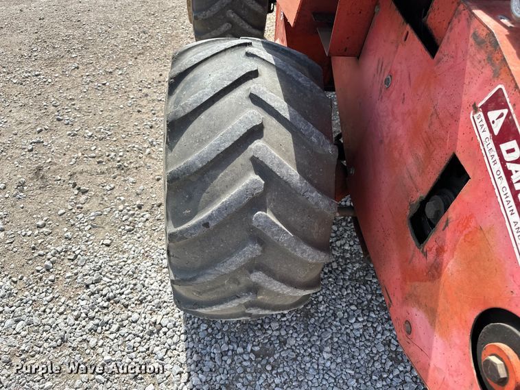 image for item DV0871 1978 Ditch Witch R40 trencher