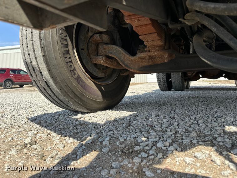 image for item DV0872 2000 GMC C8500 dump truck