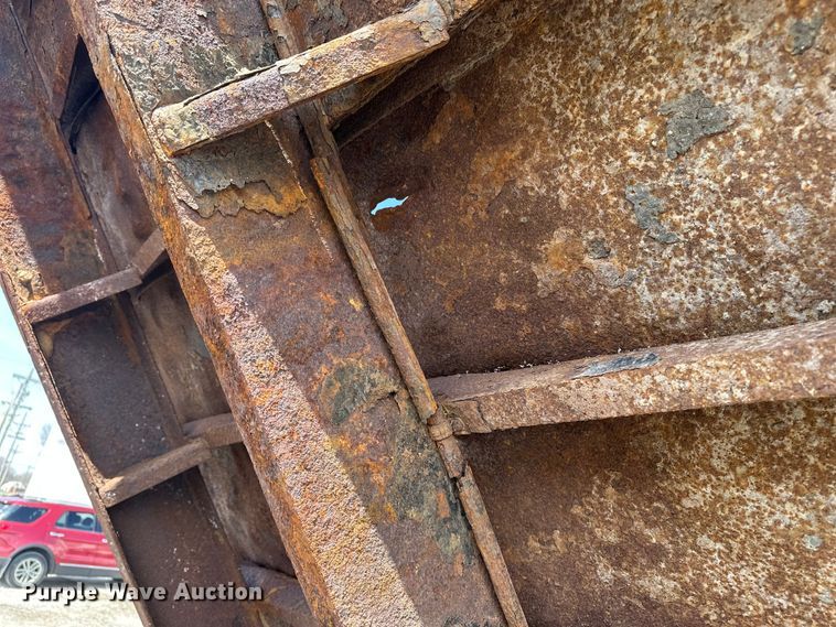 image for item DV0872 2000 GMC C8500 dump truck