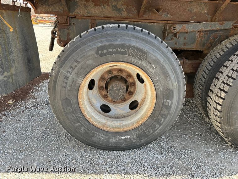 image for item DV0872 2000 GMC C8500 dump truck