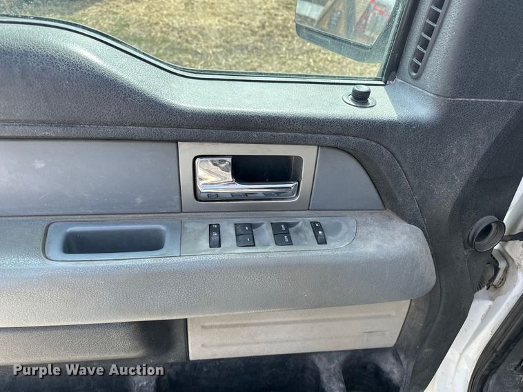 image for item DV0873 2011 Ford F150 Ext. Cab pickup truck