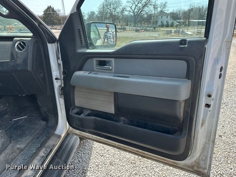 image for item DV0873 2011 Ford F150 Ext. Cab pickup truck