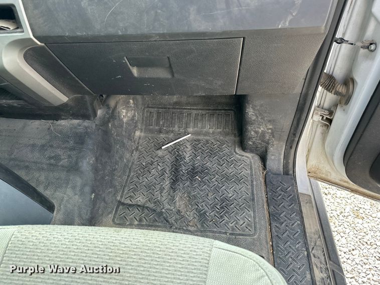 image for item DV0873 2011 Ford F150 Ext. Cab pickup truck