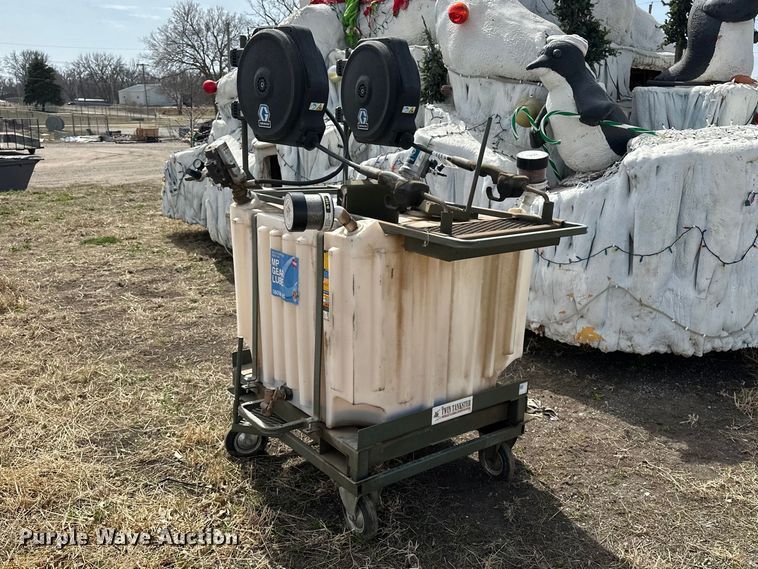 image for item DV0875 Twin Tankster mobile lubrication system