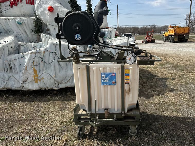 image for item DV0875 Twin Tankster mobile lubrication system