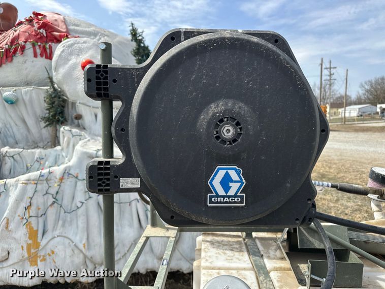 image for item DV0875 Twin Tankster mobile lubrication system